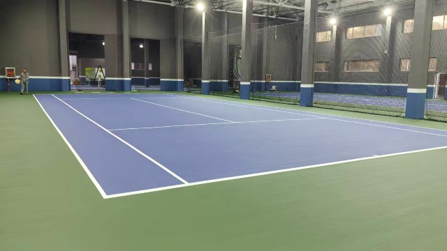 網球學練館選址：選對地段+用好地面，場館盈利事半功倍